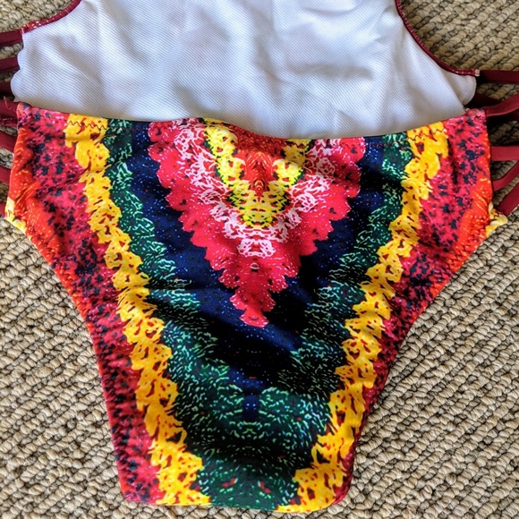 Sexy One Piece Bikini - Picture 6 of 7